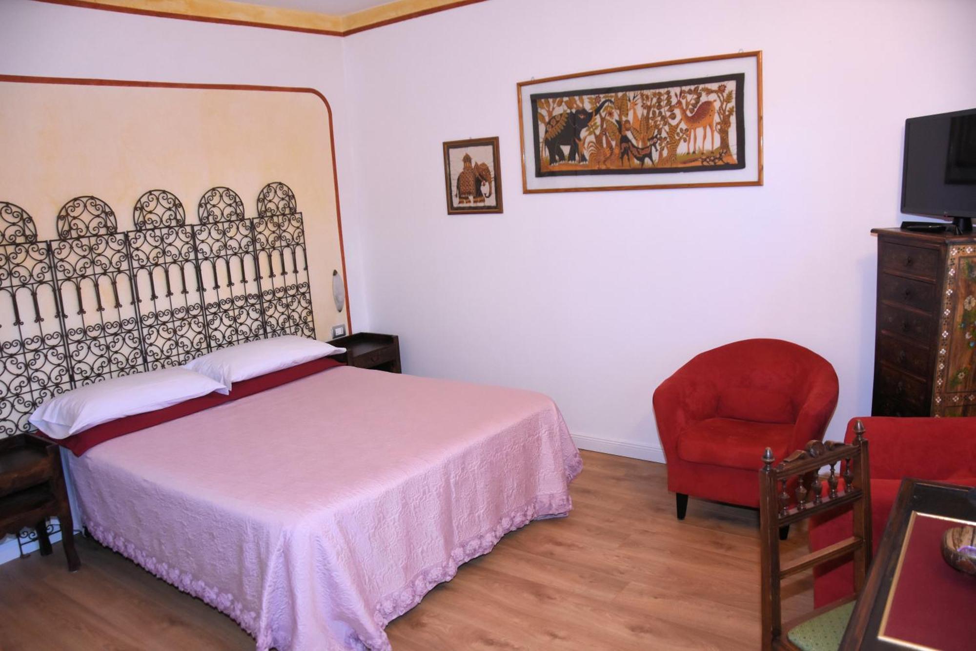 Guest House La Carolina 티글리올레 외부 사진